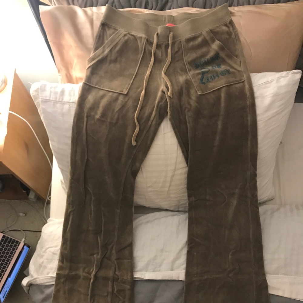 Juicy Couture Velour Bootcut Pant; size P/XS
